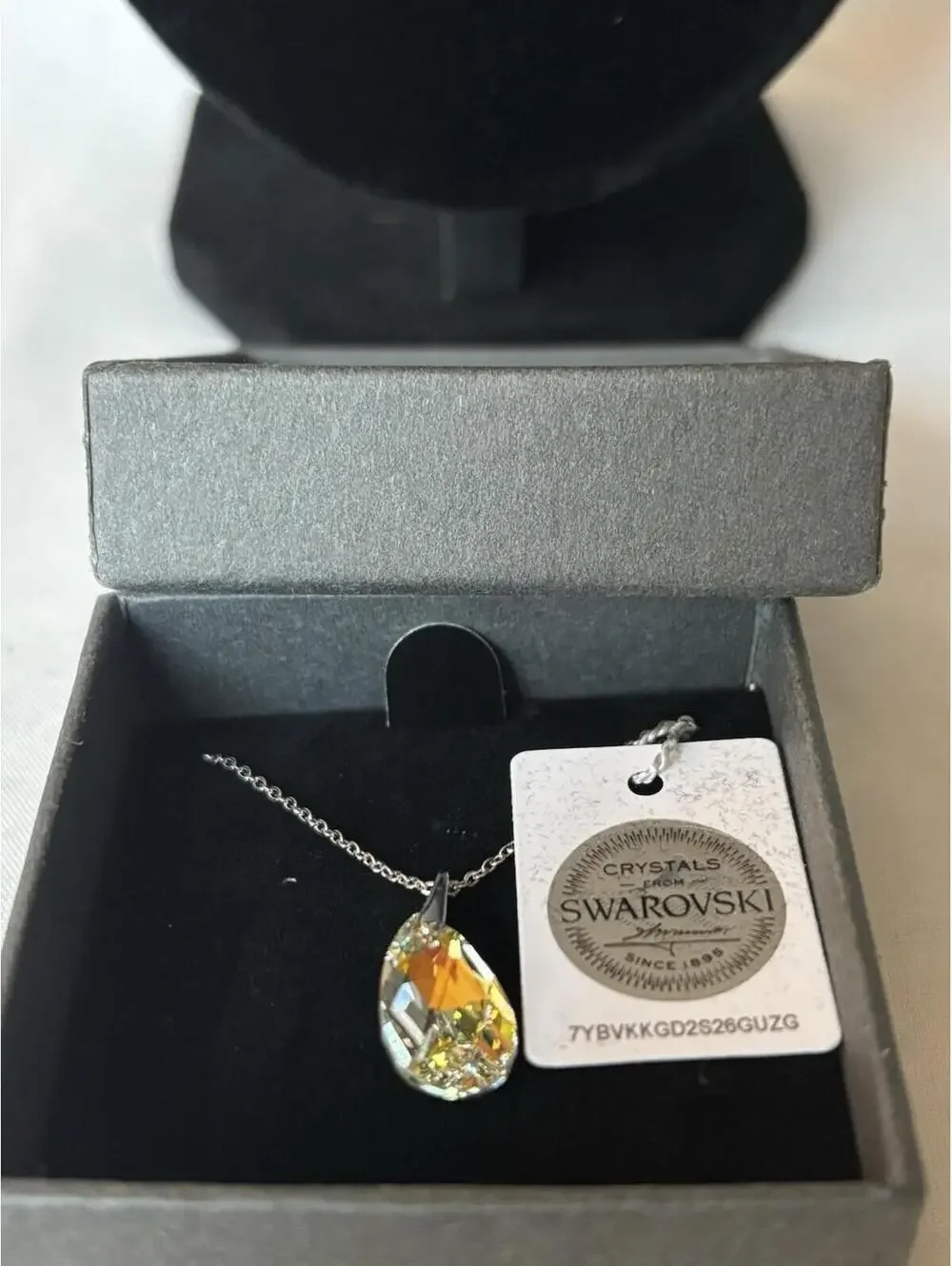 Nic & Syd Swarovski Crystal Necklace Elegant Jewelry with Authenticity Code Gift